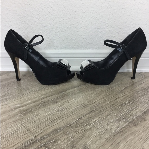White house black market heels - Picture 4 of 7